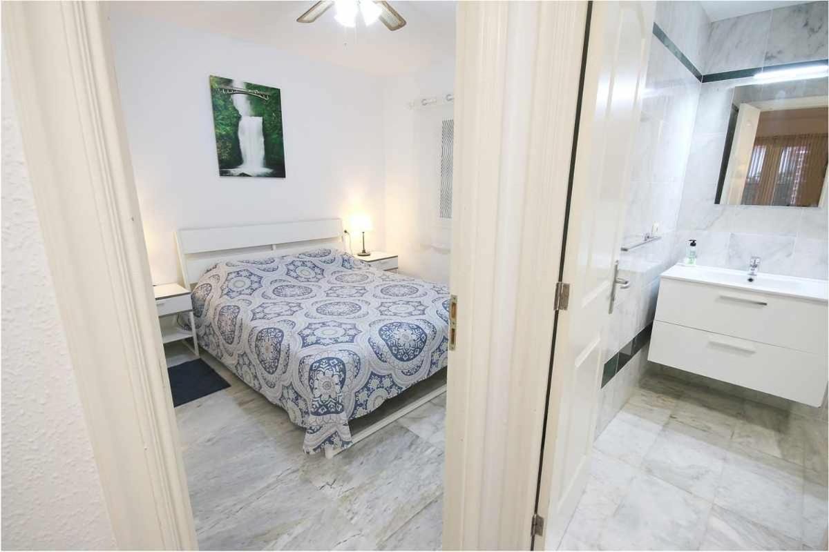 Dinastia B401 By Tenerife Rental & Sales Los Cristianos  Eksteriør billede